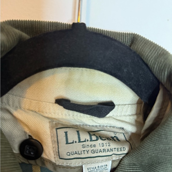 L.L. Bean Men’s Beige Barn Chore Coat - Picture 4 of 8
